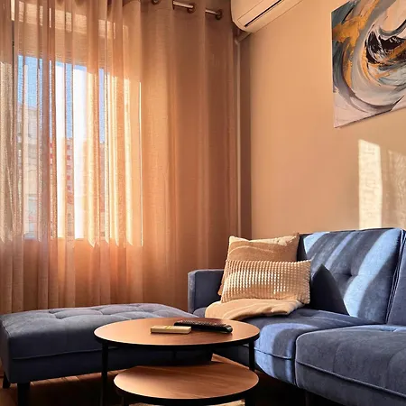 Azalea Apartment *